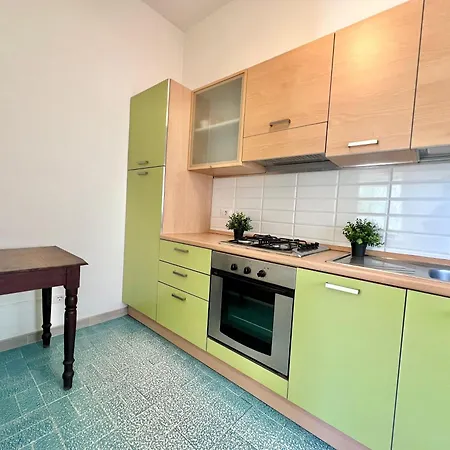 Wanda, Piano Terra, Giardino E Posto Auto! By Alfareal Apartamento *