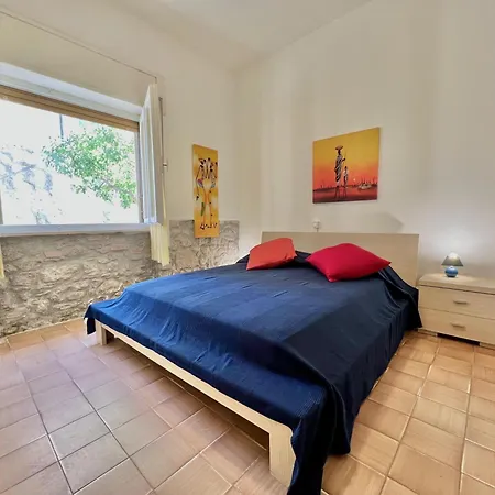 Apartamento Wanda, Piano Terra, Giardino E Posto Auto! By Alfareal